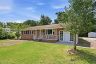 2554 E Forest Drive, Newport, NC 28570 — 5-bedroom home in West Newport, Newport, NC, photo 1 of 54: Front Elevation