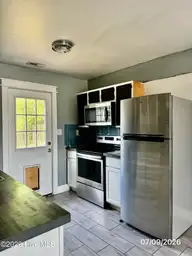 78 Shoreline Drive, Jacksonville, NC 28540 — 2-bedroom townhome in New River Townhouses, Jacksonville, NC, photo 8 of 18
