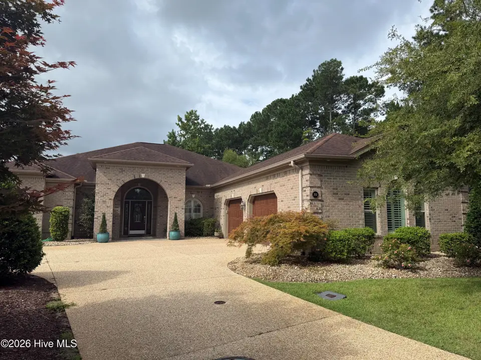 202 Elijah Court, Wilmington, NC 28412 — 3-bedroom waterfront home in Village at Motts Landing, Wilmington, NC, photo 1 of 2