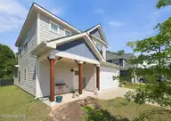 306 Dunston Road, Carthage, NC 28327 — 4-bedroom home in Carriage Hills, Carthage, NC, photo 5 of 54: 54-web-or-mls-IMG_6289 - edited