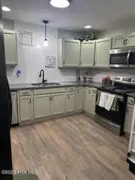 609 Benson Drive, Tarboro, NC 27886 — 3-bedroom home, Tarboro, NC, photo 3 of 12: IMG_3219