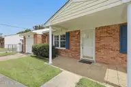 200 Royal Drive, Jacksonville, NC 28546 — 3-bedroom home in Regalwoods, Jacksonville, NC, photo 5 of 55