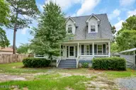 1372 E Boiling Spring Road, Southport, NC 28461 — 3-bedroom home in Boiling Spring Lakes, Southport, NC, photo 1 of 33