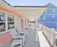 166 Ocean Boulevard W, Holden Beach, NC 28462 — 4-bedroom waterfront home in Holden S E, Holden Beach, NC, photo 8 of 46