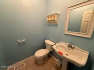 3195 Northwoods Drive, Jacksonville, NC 28540 — 4-bedroom home in Erskine Court, Jacksonville, NC, photo 14 of 39: Half Bathroom