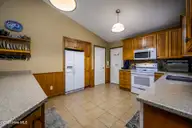 6203 Gondolier Drive, New Bern, NC 28560 — 3-bedroom home in Fairfield Harbour, New Bern, NC, photo 18 of 68: Kitchen