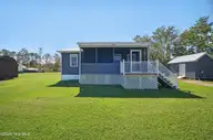 241 Windwood Drive, Elizabeth City, NC 27909 — 3-bedroom waterfront home in Glen Cove, Elizabeth City, NC, photo 22 of 36: 20-241-Windwood-Dr