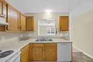 370 Bracken Place, Jacksonville, NC 28540 — 2-bedroom townhome in Acorn Forest, Jacksonville, NC, photo 8 of 17