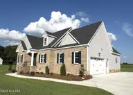 1665 S Old Carriage Road, Rocky Mount, NC 27804 — 3-bedroom home in Carriage Woods, Rocky Mount, NC, photo 3 of 60