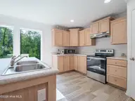 137 Bayside Drive, Sneads Ferry, NC 28460 — 3-bedroom home in Stone Bay, Sneads Ferry, NC, photo 17 of 35