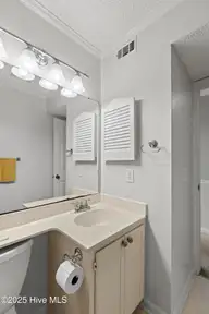650 Cedar Point Boulevard B35, Cedar Point, NC 28584 — 1-bedroom waterfront condo in Cedar Point Villas, Cedar Point, NC, photo 12 of 27: Bathroom