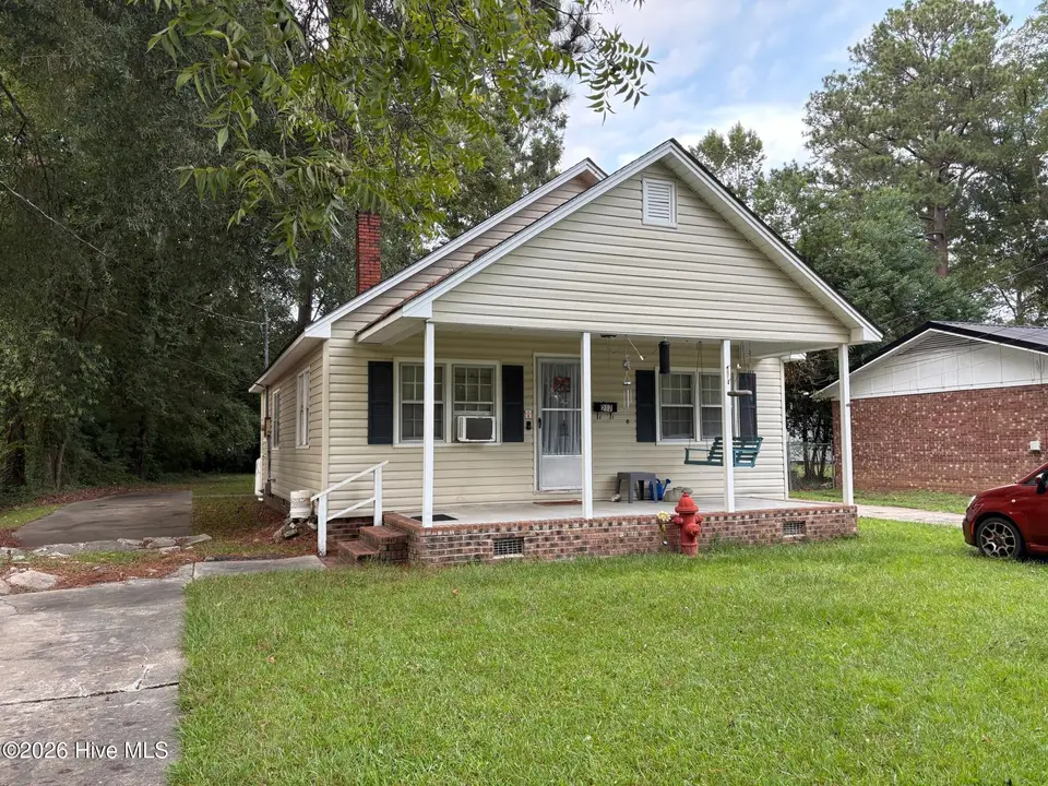 217 & 219 E Lewis Street, Whiteville, NC 28472 — home, Whiteville, NC, photo 1 of 16: 217 E Lewis St