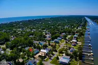 337 NE 41st Street, Oak Island, NC 28465 — 3-bedroom home in Tranquil Harbor, Oak Island, NC, photo 2 of 33