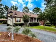 2 Troy Court, Pinehurst, NC 28374 — 4-bedroom home in Unit 8, Pinehurst, NC, photo 3 of 71