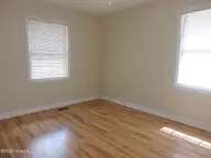 209 Shoreline Drive, New Bern, NC 28562 — 3-bedroom home in River Bend, New Bern, NC, photo 12 of 17: DSCN1638
