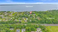 120 Pine Bluff Drive, Morehead City, NC 28557 — 4-bedroom waterfront home in Brandywine Bay, Morehead City, NC, photo 11 of 16: IMG_6069