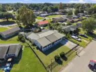 403 Dale Drive, Jacksonville, NC 28540 — 3-bedroom home in Lauradale, Jacksonville, NC, photo 10 of 59: 39-web-or-mls-403-Dale-Drive-8_edit