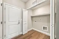 1505 Mona Passage Court, New Bern, NC 28560 — 3-bedroom waterfront home in Fairfield Harbour, New Bern, NC, photo 16 of 69: 16-web-or-mls-0C0A9054_edit