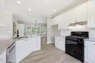 105 Circle Street, Washington, NC 27889 — 3-bedroom home in Beaufort Heights, Washington, NC, photo 7 of 48: 31-web-or-mls-IMG_7351