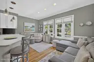 6927 Finian Drive, Wilmington, NC 28409 — 4-bedroom home in Windward Oaks, Wilmington, NC, photo 17 of 58