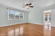 2821 Park Avenue, Wilmington, NC 28403 — 4-bedroom home in Glen Arden, Wilmington, NC, photo 14 of 37: Master