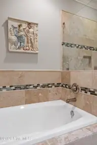 4302 Terrington Drive, Wilmington, NC 28412 — 4-bedroom townhome in Muirfield Townes at Echo Farms, Wilmington, NC, photo 14 of 41: 014_4302_terrington_drive-15_571