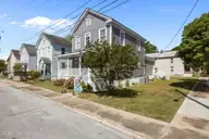402 Dunn Street, New Bern, NC 28560 — 3-bedroom home in Riverside Historic, New Bern, NC, photo 2 of 49: 7-web-or-mls-0C0A2933