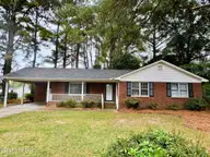 1001 Stoddard Road S, Wilson, NC 27893 — 3-bedroom waterfront home in Willow Springs, Wilson, NC, photo 1 of 21: IMG_6785