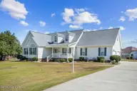 117 Clay Brook Drive, Goldsboro, NC 27530 — 3-bedroom home in Lane Tree Village, Goldsboro, NC, photo 4 of 30: 117 Clay Brook-4 (1)