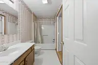 2008 Shady Drive, Elizabeth City, NC 27909 — 3-bedroom home in Hickory Acres, Elizabeth City, NC, photo 11 of 38