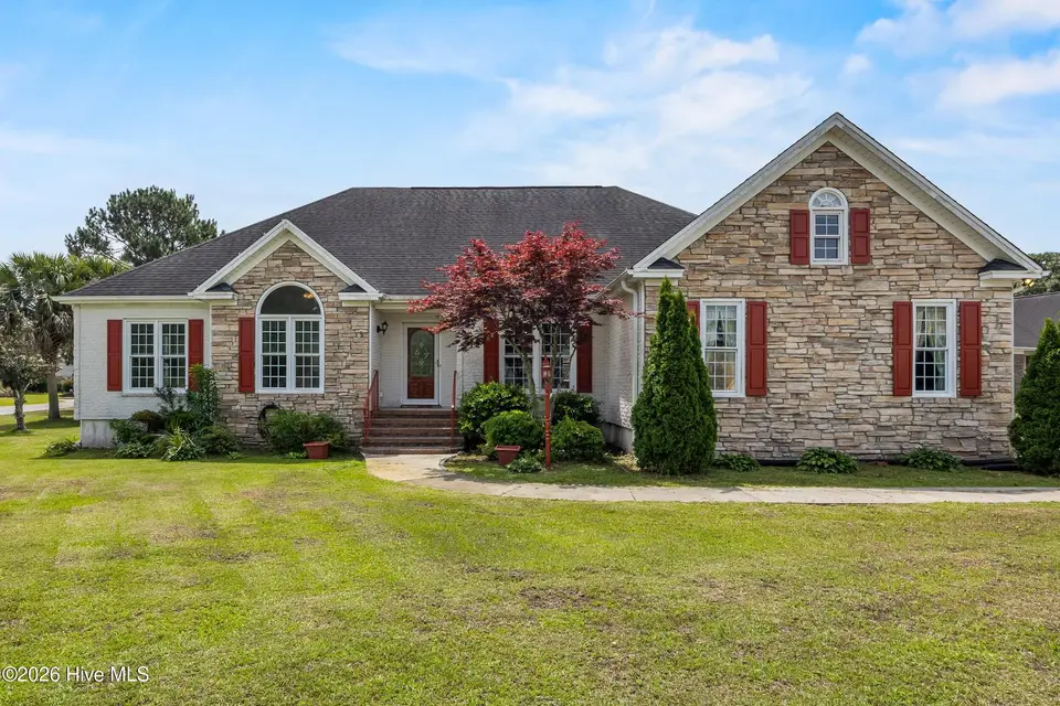 5901 Tropic Court, Wilmington, NC 28409 — 5-bedroom home in Crosswinds, Wilmington, NC, photo 1 of 36: Front