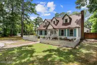 2570 Old Plantation Drive, Kinston, NC 28504 — 4-bedroom home in Falling Creek, Kinston, NC, photo 4 of 60: 05-2570 Old Plantation Dr-5