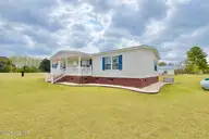 1961 Becton Farm Road, Kinston, NC 28501 — 3-bedroom manufactured home, Kinston, NC, photo 4 of 67
