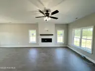 32 Pendergrass Drive, Princeton, NC 27569 — 3-bedroom home in Pendergrass, Princeton, NC, photo 4 of 19: IMG_4746