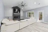 402 King Richard Court, Jacksonville, NC 28546 — 4-bedroom home in Palmetto Park, Jacksonville, NC, photo 18 of 50: king-18