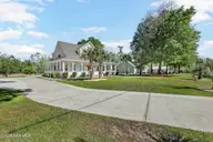 353 Washington Acres Road, Hampstead, NC 28443 — 3-bedroom waterfront home in Washington Acres, Hampstead, NC, photo 5 of 68