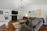 4025 Chandler Drive, Wilmington, NC 28405 — 3-bedroom home in Northchase, Wilmington, NC, photo 6 of 44