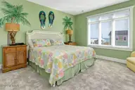 1911 Emerald Drive, Emerald Isle, NC 28594 — 5-bedroom waterfront home in Emerald Isle By The Sea, Emerald Isle, NC, photo 18 of 66: 1911 Emerald Drive