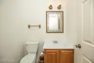 103 Laurel Lane, Newport, NC 28570 — 3-bedroom home in Gull Harbor, Newport, NC, photo 15 of 33: 103 LAUREL (19)