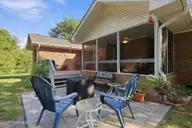 323 S Belvedere Drive, Hampstead, NC 28443 — 3-bedroom home in Belvedere, Hampstead, NC, photo 17 of 39