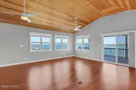 712 Channel Boulevard, Topsail Beach, NC 28445 — 4-bedroom waterfront home in New Topsail Beach, Topsail Beach, NC, photo 12 of 53