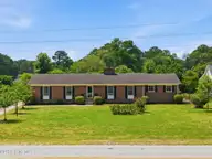 6762 River Road, Washington, NC 27889 — 3-bedroom home in Country Club Hills, Washington, NC, photo 3 of 55: 3-web-or-mls-DJI_20260819120713_0018_D