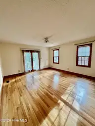 507 Pamlico River Drive, Washington, NC 27889 — 3-bedroom waterfront home in Pamlico Plantation, Washington, NC, photo 9 of 38