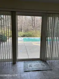 957 Sandavis Road, Southern Pines, NC 28387 — 3-bedroom home in Southern Pines, Southern Pines, NC, photo 16 of 61: IMG_6259