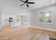 4926 Oleander Drive Unit B, Wilmington, NC 28403 — 3-bedroom townhome, Wilmington, NC, photo 21 of 33: 4926 Oleander Dr Unit B MLS-22