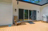 1046 Monticello Drive, Pinehurst, NC 28374 — 4-bedroom home in Unit 8, Pinehurst, NC, photo 12 of 74: 52-1046 Monticello Dr-52