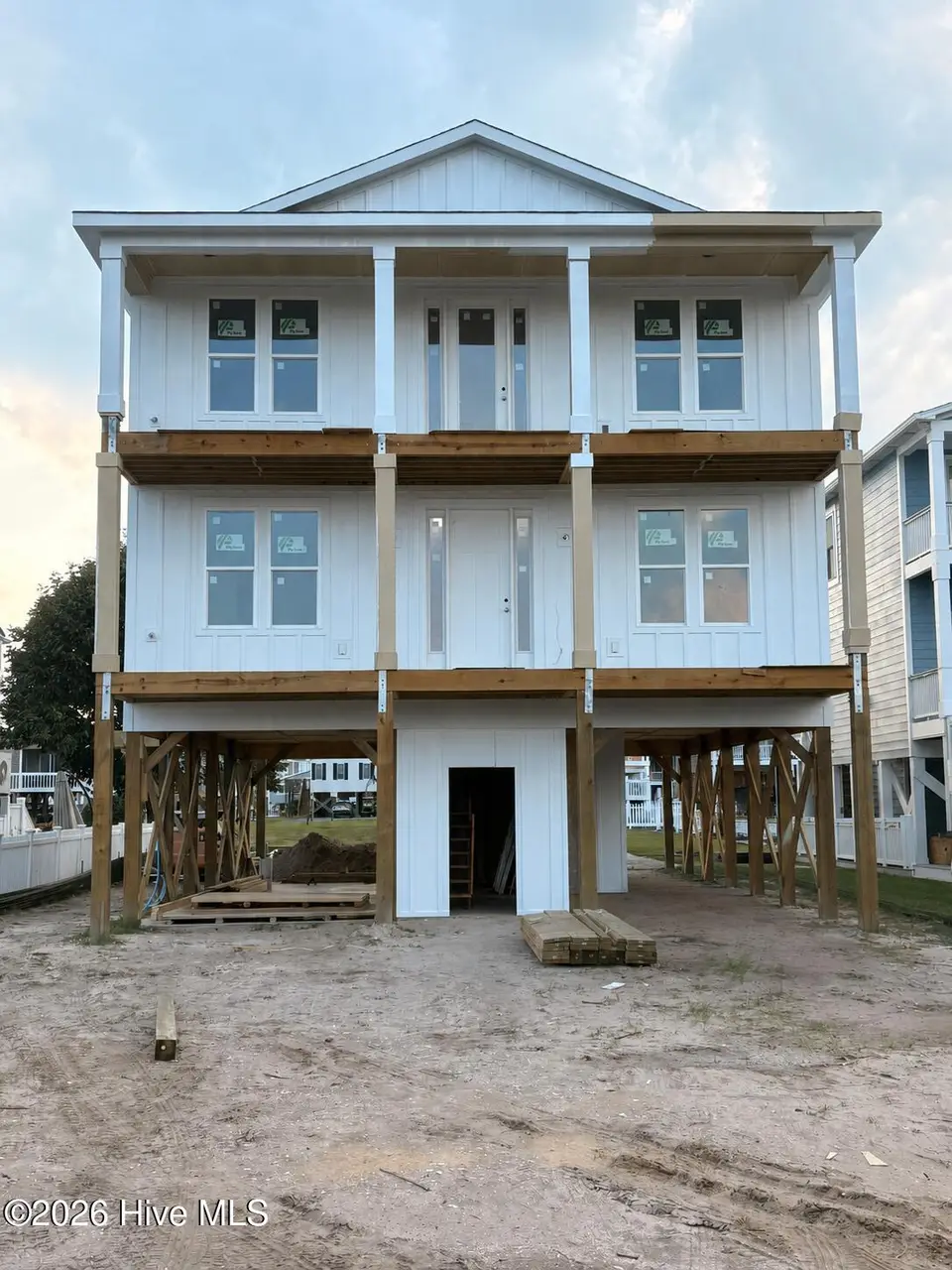 147 Swordfish Drive, Holden Beach, NC 28462 — 5-bedroom waterfront home, Holden Beach, NC, photo 1 of 12