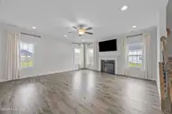 937 Uplands Lane, Jacksonville, NC 28546 — 4-bedroom home in Stateside, Jacksonville, NC, photo 14 of 66: 14_living room