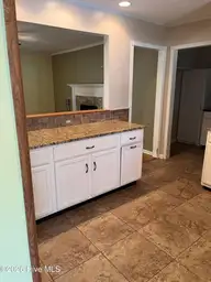 502 S Pine Cone Lane, Jacksonville, NC 28546 — 3-bedroom home in Willow Woods, Jacksonville, NC, photo 9 of 34