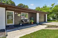 304 Millhouse Road, Castle Hayne, NC 28429 — 3-bedroom home in Prince George Estates, Castle Hayne, NC, photo 5 of 33